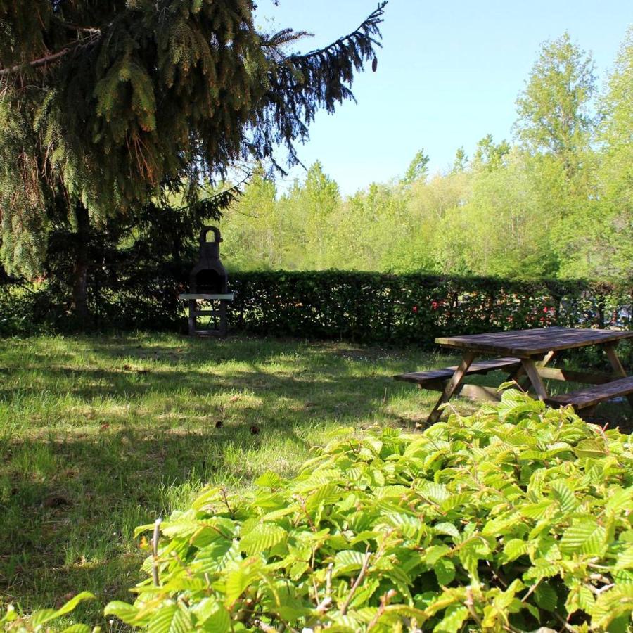 Gite A La Campagne - Etat Nature Magnieres Экстерьер фото